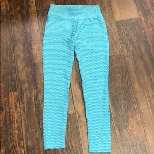 High waste scrunch butt leggings